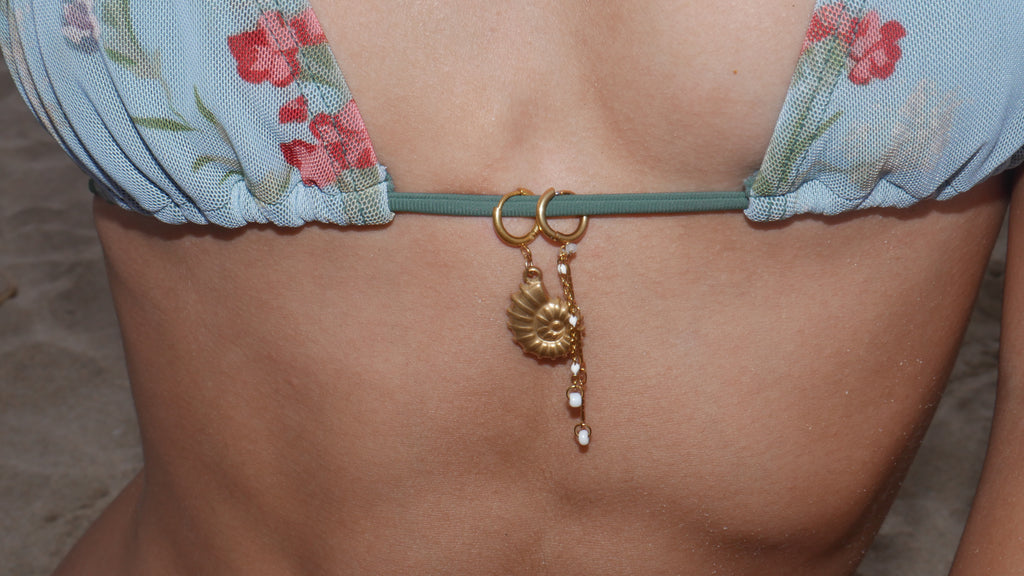 Caracola Charm