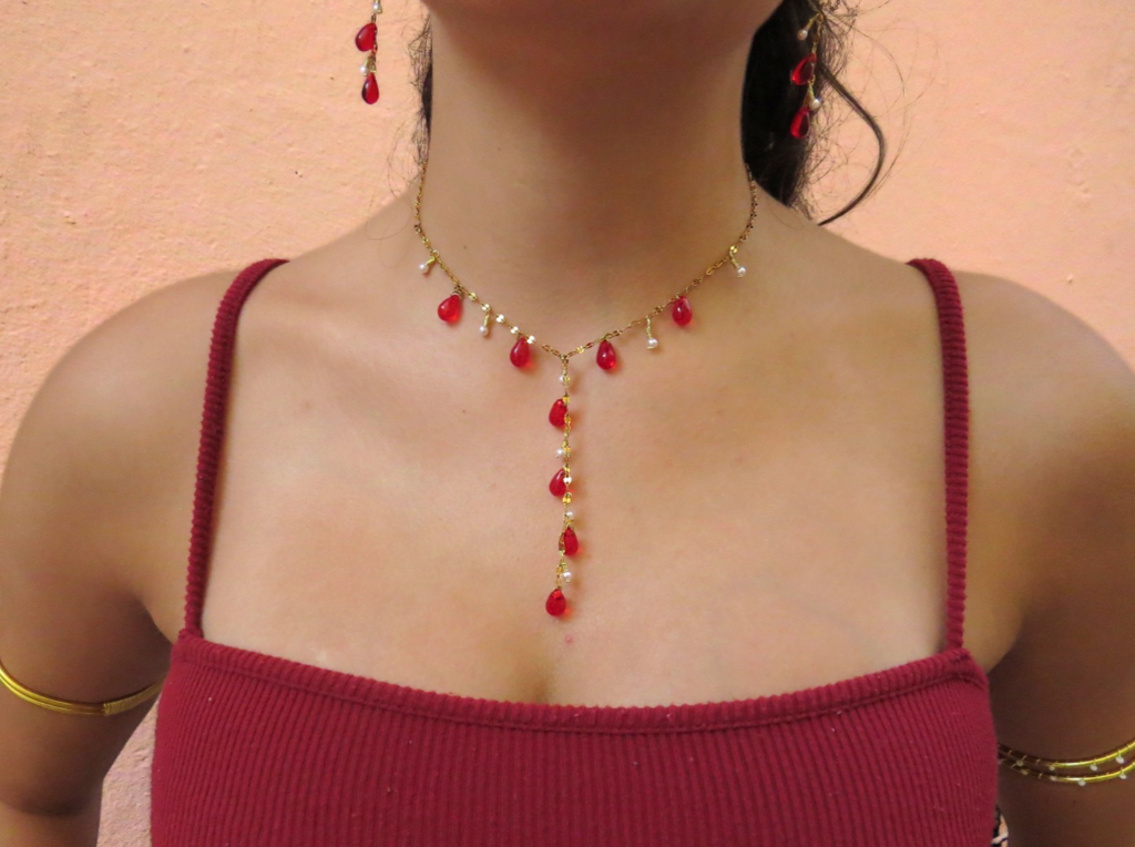 Christmas Dew Necklace