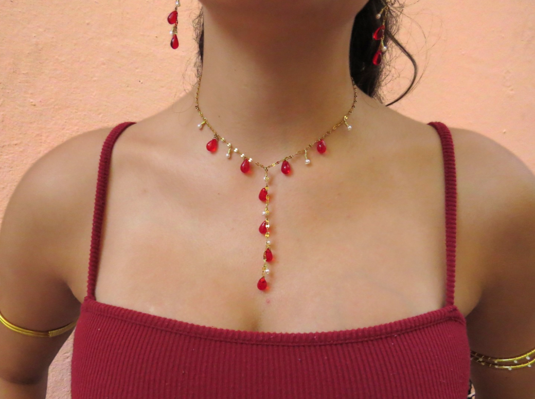 Christmas Dew Necklace